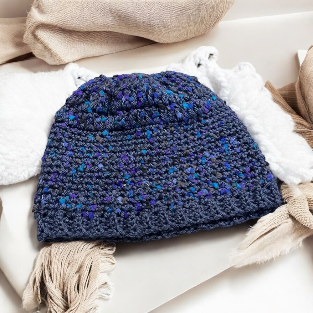 HAND CRAFTED BEANIE KNIT HAT BLUE PURPLE UNISEX